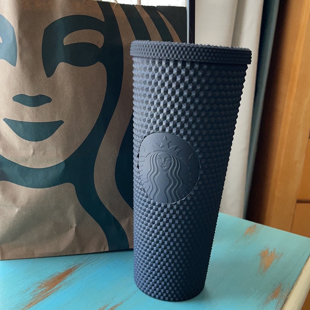 🆕Starbucks Venti black matte cup